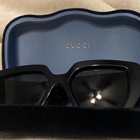 GUCCI Acetate Square Frame Sunglasses GG0630S Black - Picture 4 of 7
